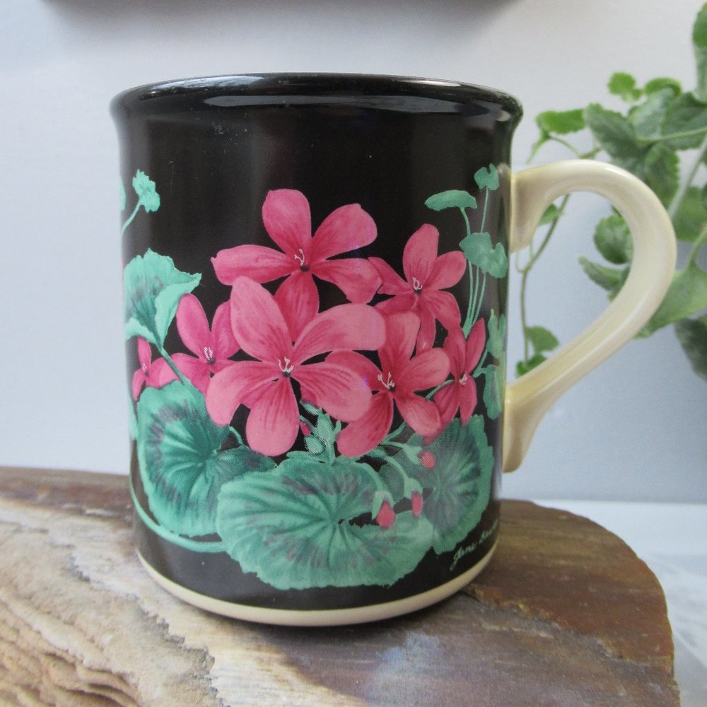 Porcelain Mug "Flowers", Inc. Ballons by Bogart.Ga, Korea 1992